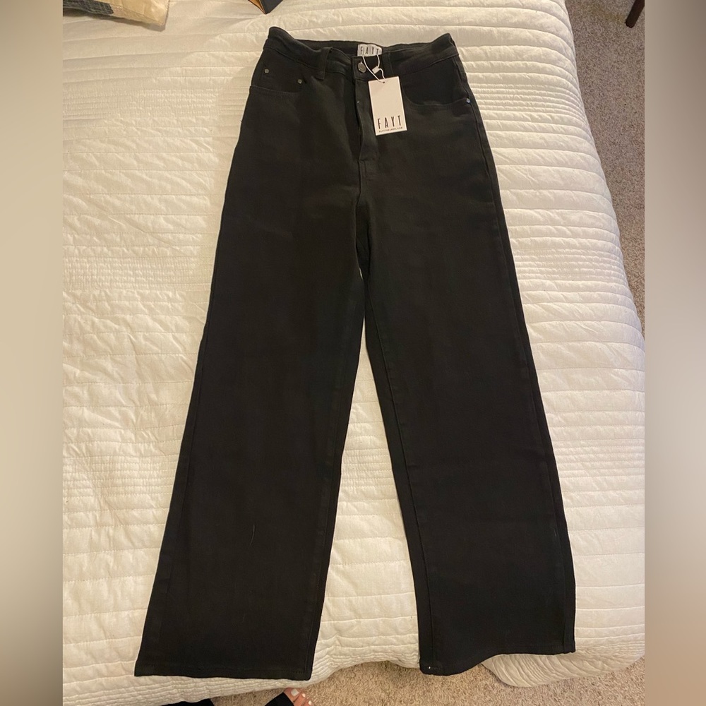 FAYT THE LABEL Walker Denim Jeans in Black / wide leg, high waist, high stretch - Picture 2 of 9
